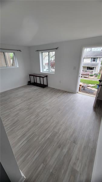 Photo - 4461 Highridge St