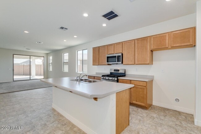Photo - 1674 N Hester Trl