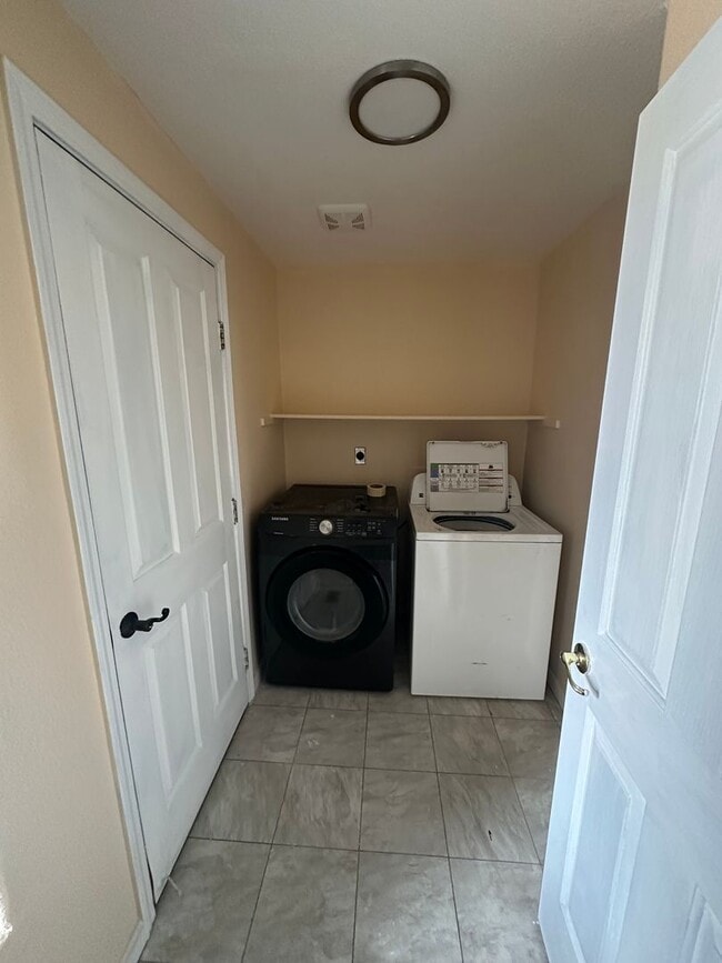 Photo - Fully Furnished Home for rent in Fernley, ...