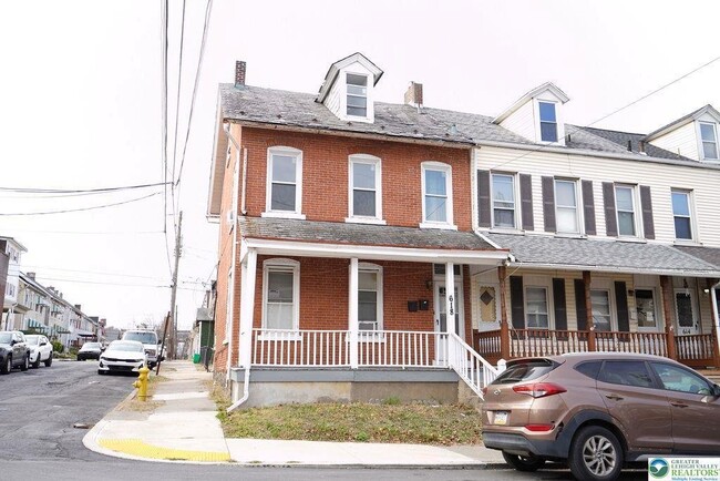 618 S 5th St Unit 2