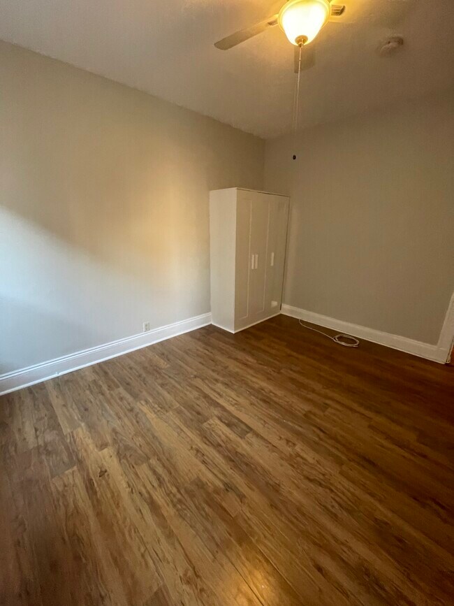 Photo - 11 Chester St Unit #8