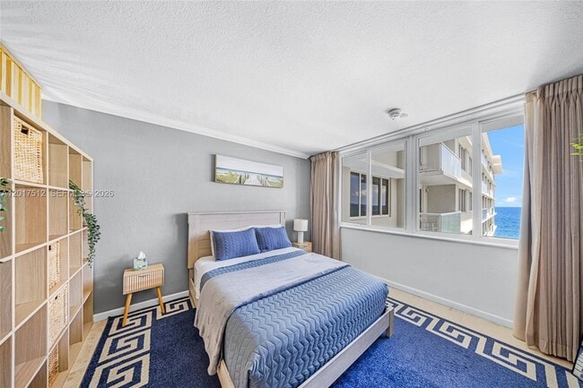 Photo - 19201 Collins Ave Unit 949