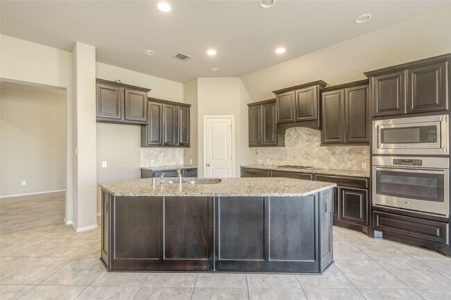 Photo - 29006 Crystal Rose Ln