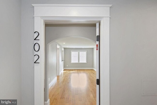 Photo - 11 S Madison St Apartamento Unidad 202