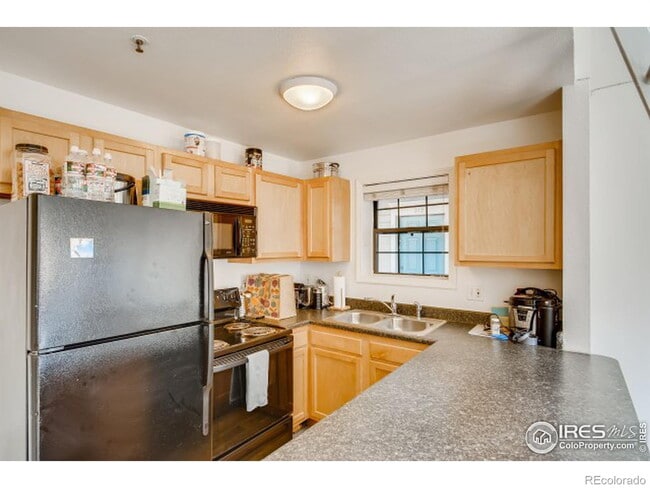 Photo - "Chic Urban Retreat: Cozy 1-Bed Condo in t... Unit 314
