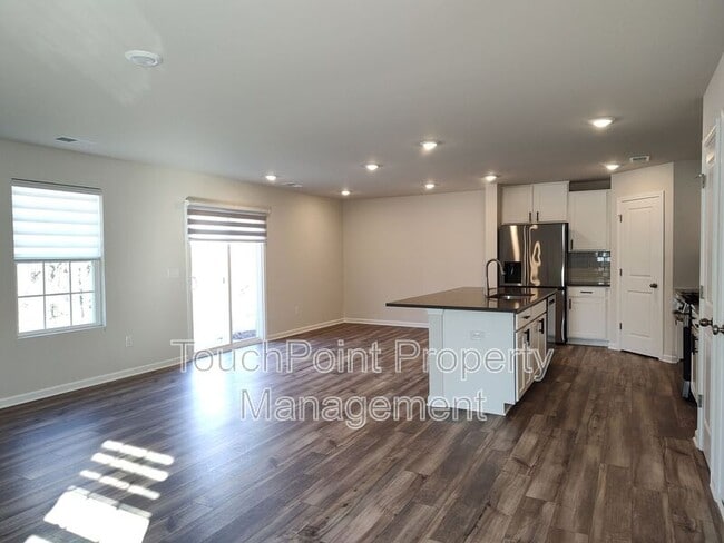 Photo - 3247 Crawford Ave