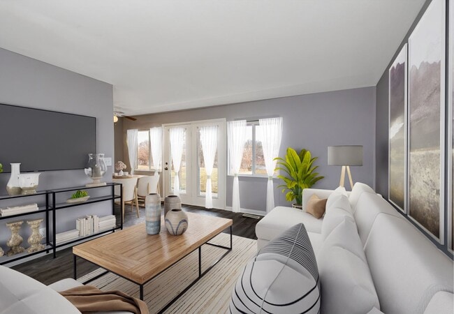 Photo - Lakeside Villas