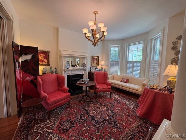 Photo - 2004 Hanover Ave