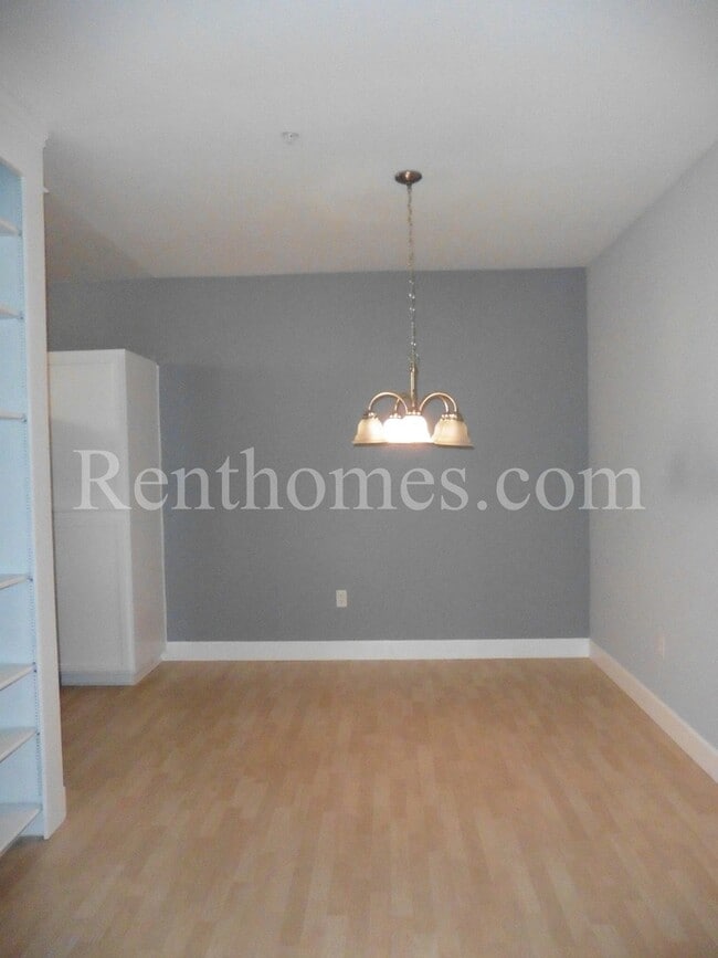 Photo - Rancho Bernardo, 18752 Caminito Cantilena #164- Gated Complex, Community Pools and Spas, Tennis C...