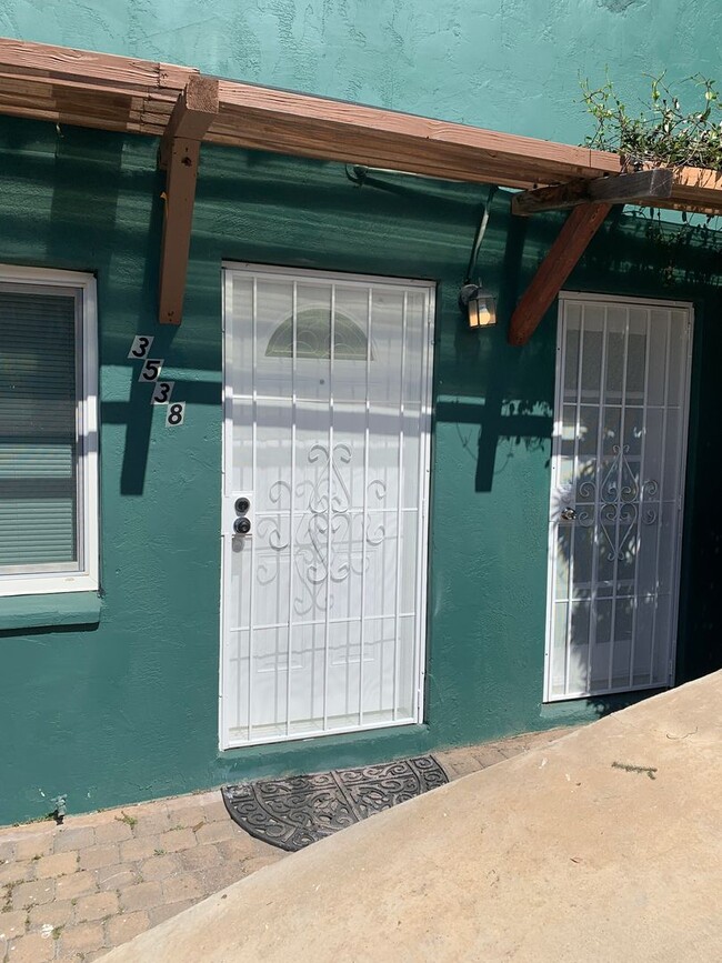 Photo - Curlew Unidad 02