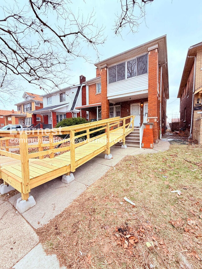 Photo - 5133 Whitfield St Unit 2