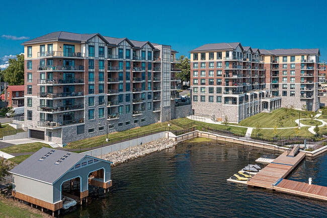 Building Photo - 129 South St Unit 517