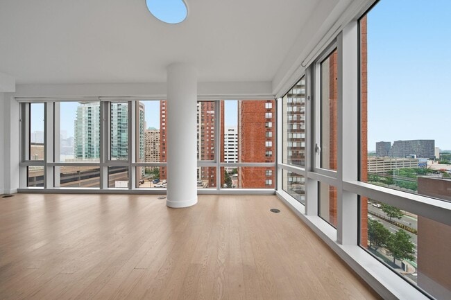 Photo - 75 Park Ln S Unidad 1512