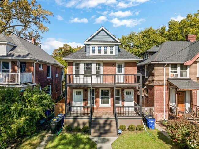 Building Photo - 273 Hague St Rental