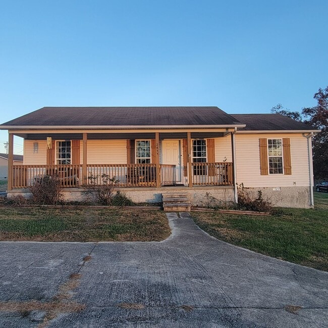 Photo - 3 Bedroom, 2 Bathroom-Updated-Rental-Cooke...