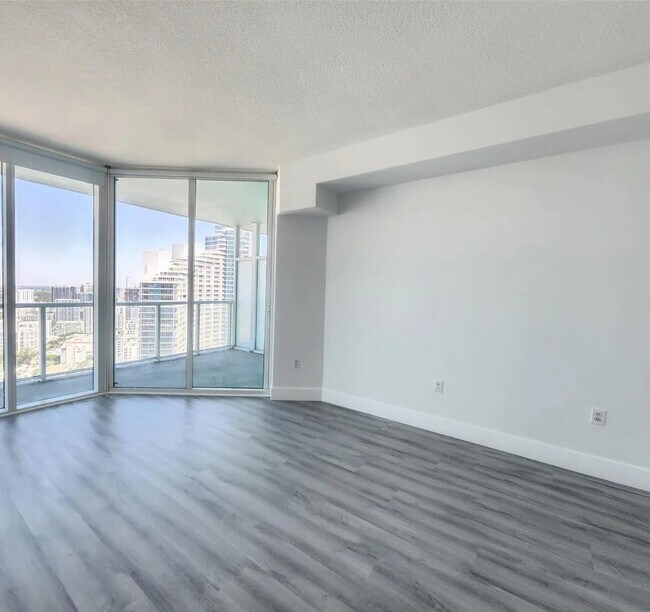 Photo - 1900 N Bayshore Dr Unit 37