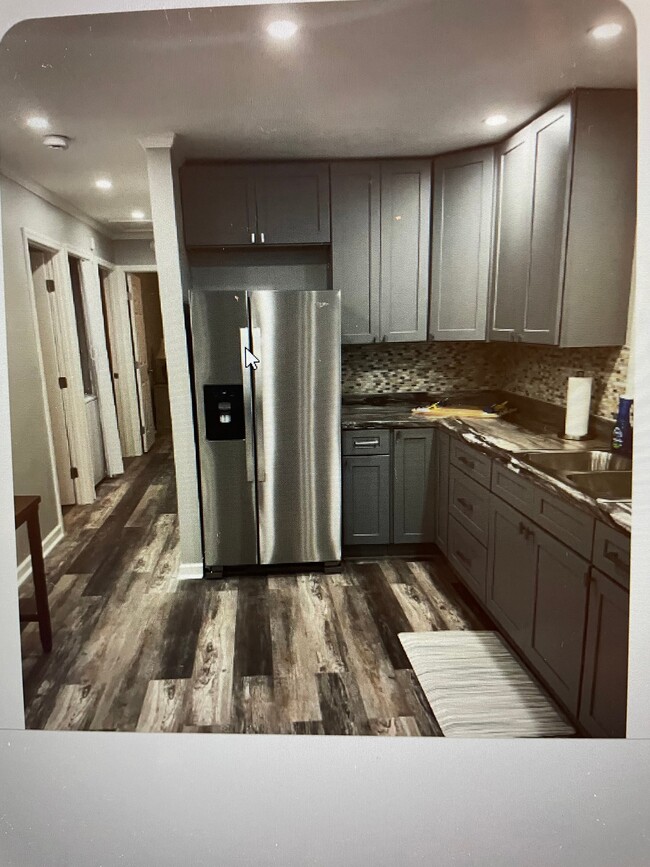 Photo - 4529 Dixon Rd