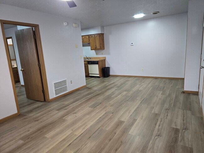 Photo - 115 Holly Dr