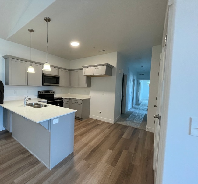 Photo - 13483 Commodus Dr Unidad Apt 303