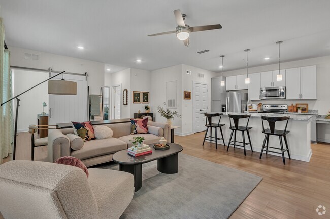 3 Bedroom Apartments - Sanctuary Bluff Apartments