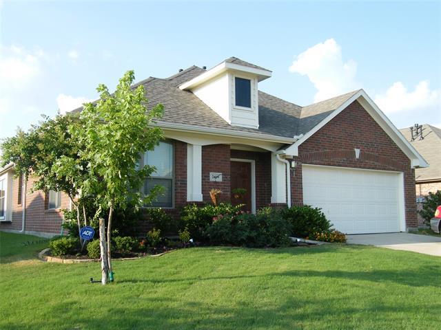 Building Photo - 2409 Deerwood Dr