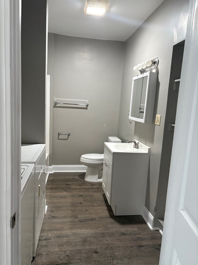 Photo - 652 Adams Ave Unidad Apartment 2