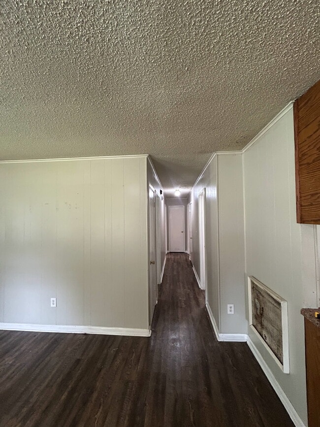 Photo - 803 Fernwood St