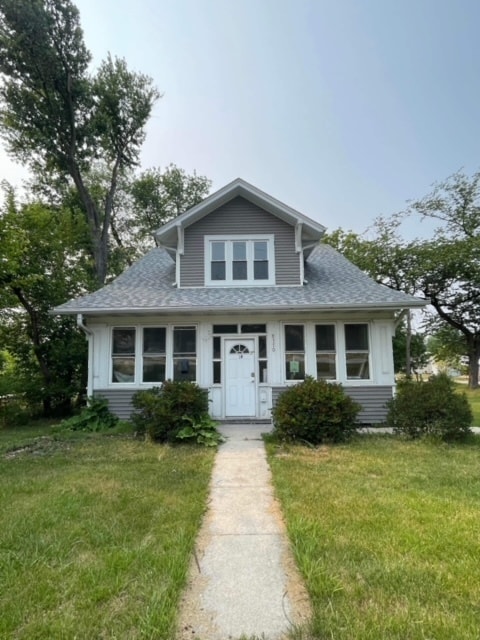 Building Photo - 8370 Archer Ave Unit 1F