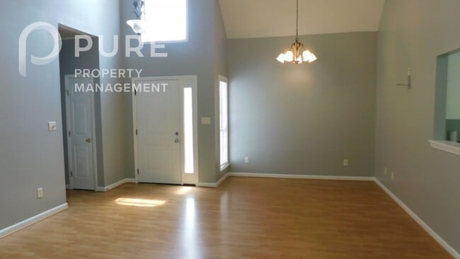 Photo - 632 Forest Lakes Dr