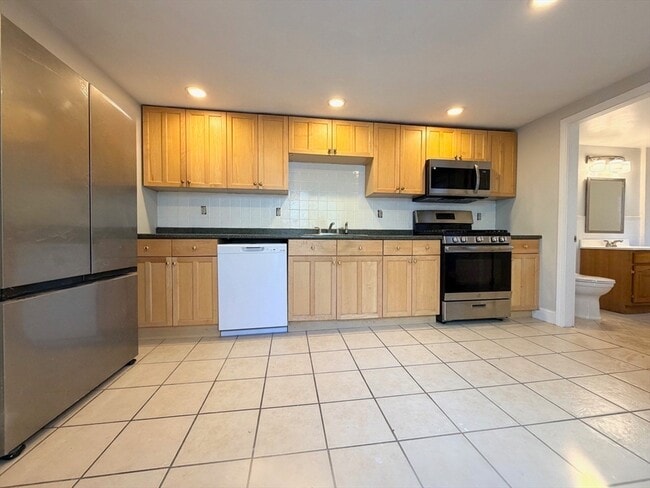 Photo - 44 Franklin St