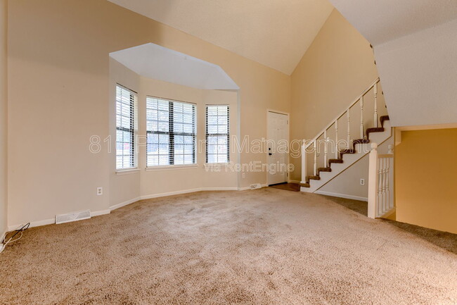 164 SW Robin Rd