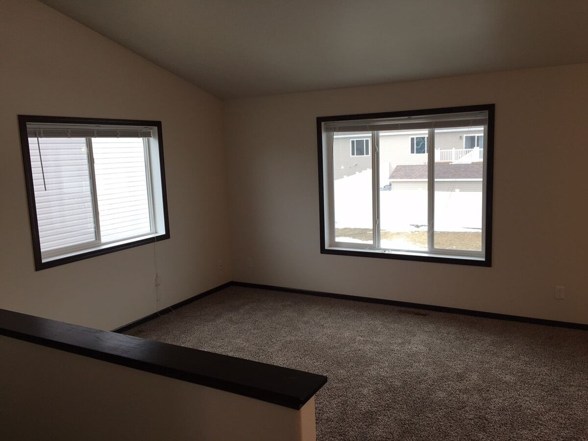 Photo - 3 Bed 3 Bath Twin Home