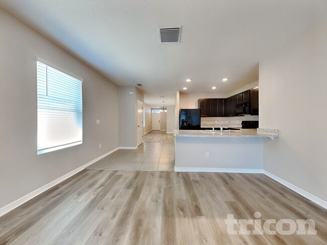 Photo - 6632 Seaway Dr Casa