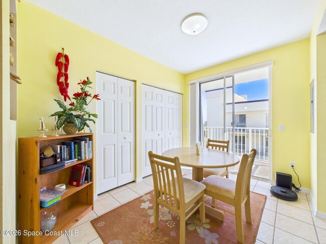 Photo - 8951 Lake Dr