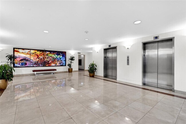 Photo - 1450 Brickell Bay Dr