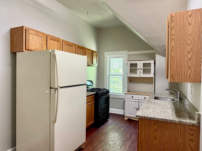 Photo - 30 Conklin St Unit 3