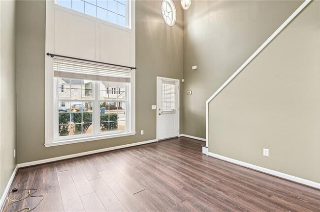 Photo - 1726 Taynton Cir