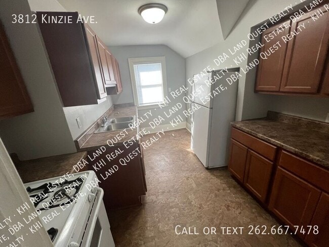 Photo - 3812 Kinzie Ave