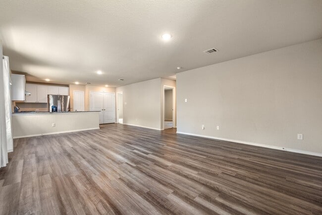 Photo - Move-In Special: $700 Off First Month | 3-Bedroom Home in Knox Ridge