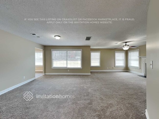 Photo - 148 Emerald Ln