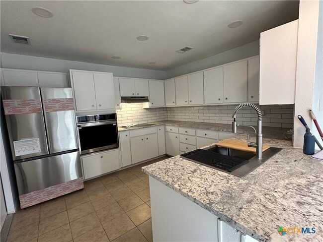 Photo - 136 Discovery Ln