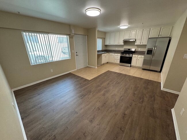 Photo - 6842 Morella Ave Unit 3