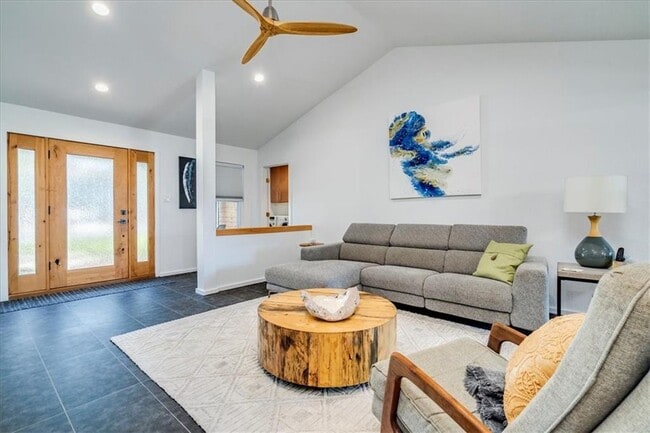 Photo - 11422 Bristle Oak Trail