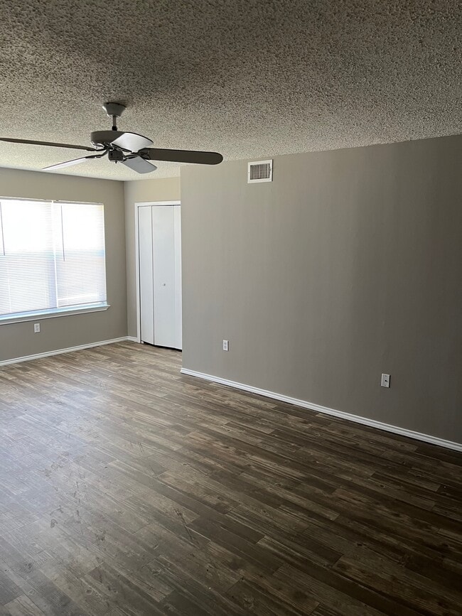 Photo - South Pointe Apartments