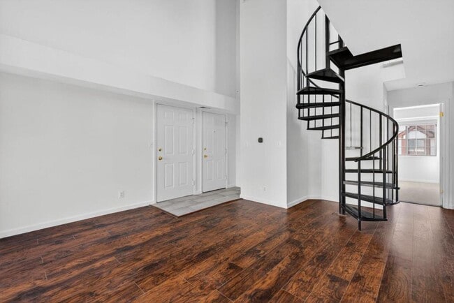 Photo - 6017 Curtier Dr Unidad F