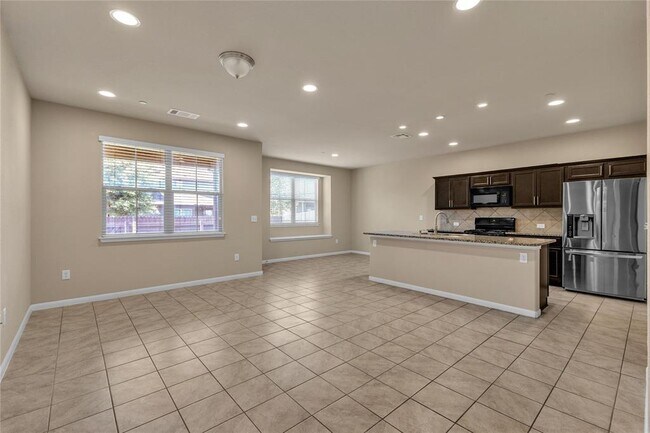 2880 Donnell Dr Unidad 2003