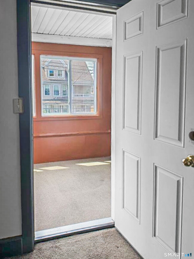 Photo - 532 Carroll Ave Unit 2