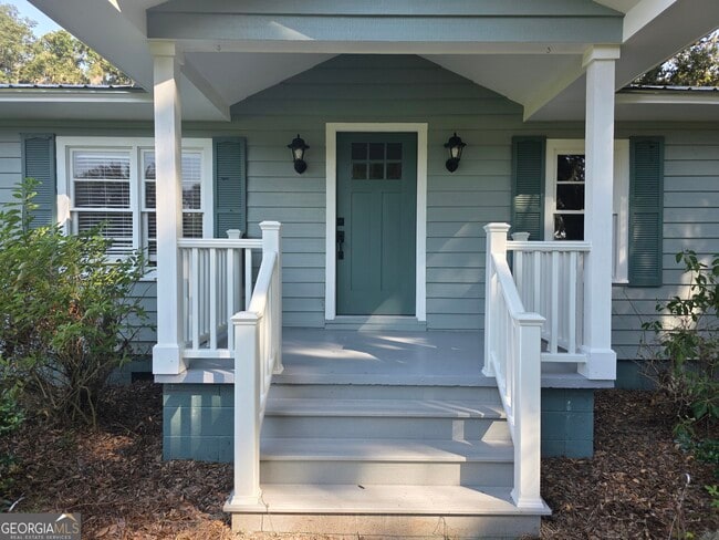 Photo - 807 Pound Rd