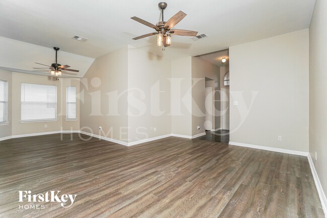 Photo - 8422 Cherisse Dr