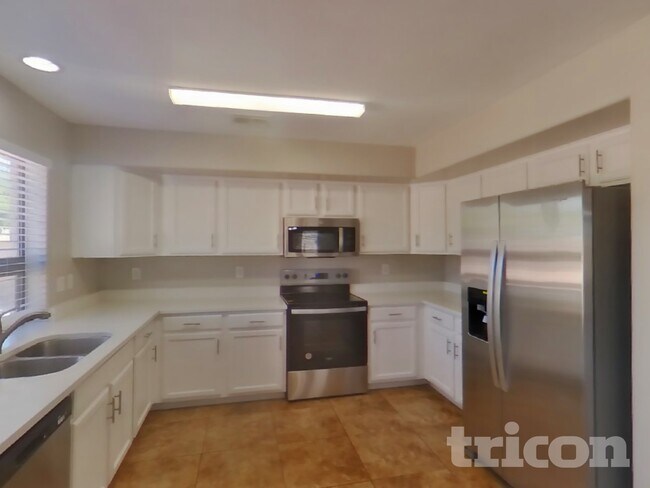 Photo - 21201 N Conlon Rd